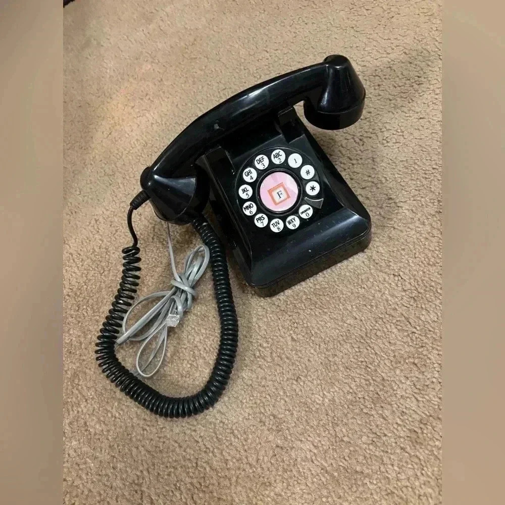 Black 50s Classic Desk Phone - Picture 2 of 10